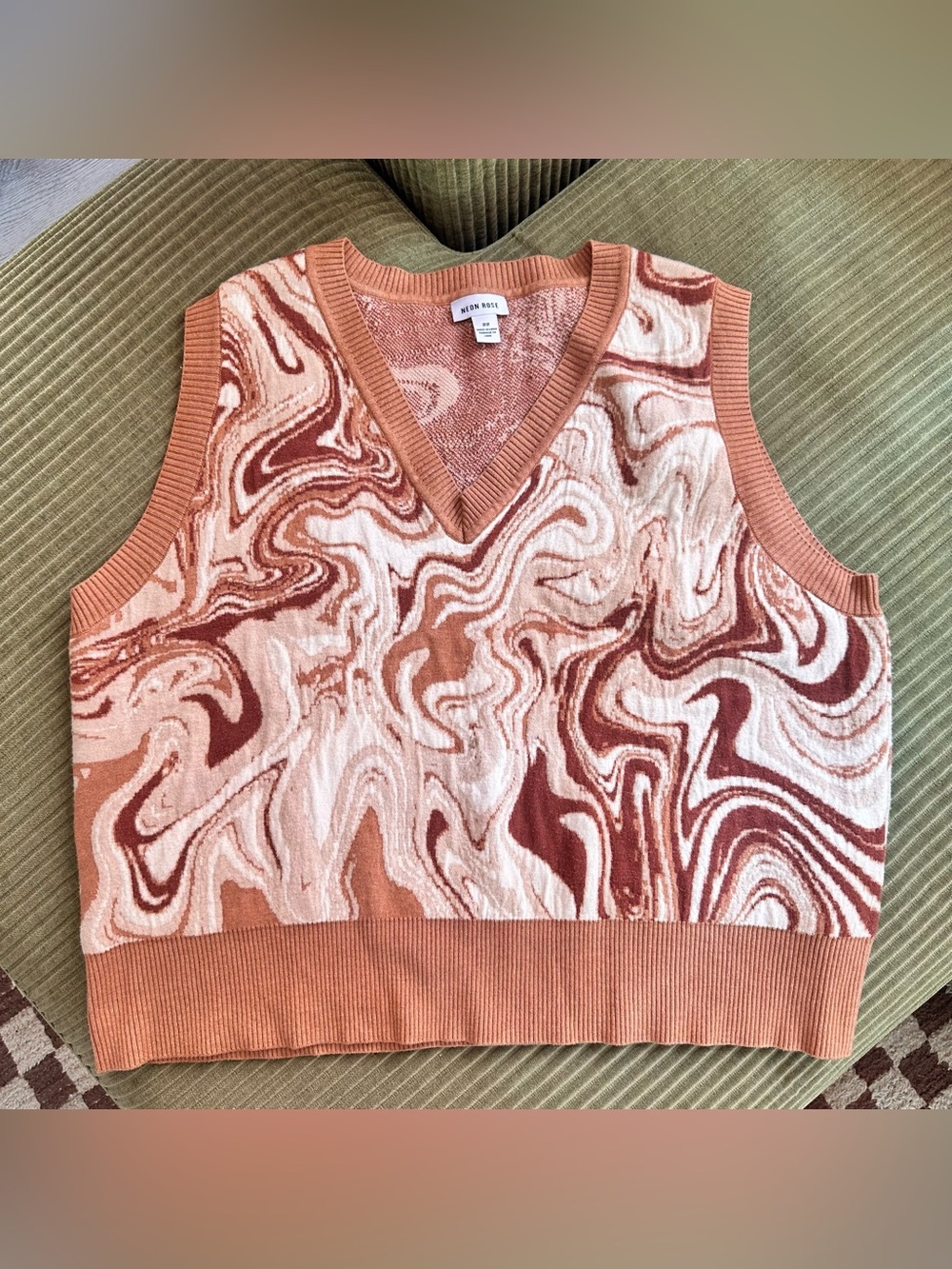 Relaxed V-Neck Knit Sweater Vest - EU Size 22 / US Size 18